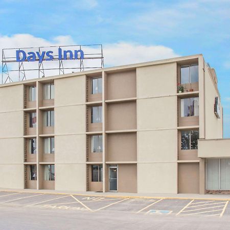Days Inn By Wyndham Princeton Esterno foto
