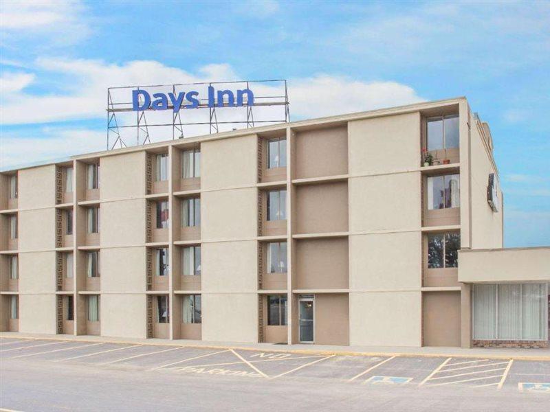 Days Inn By Wyndham Princeton Esterno foto